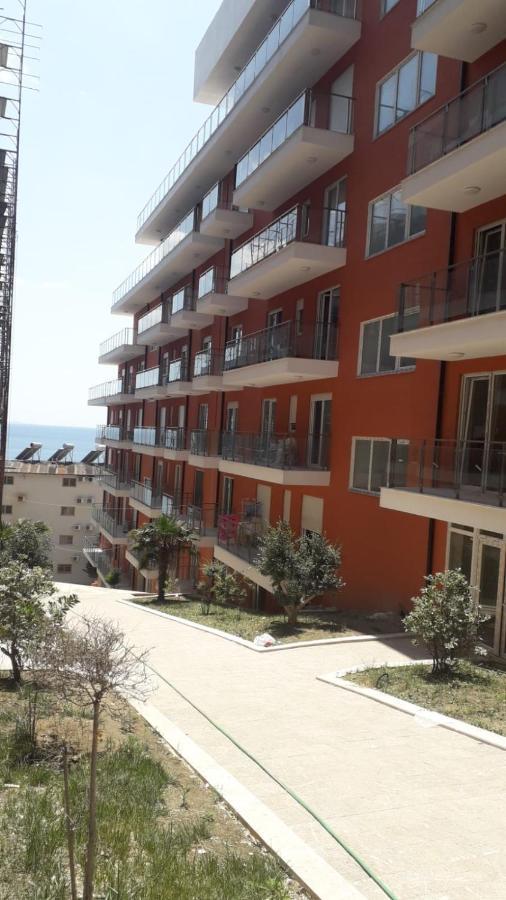 Shtepipushimi23 Rana E Hedhun Apartamento Shëngjin