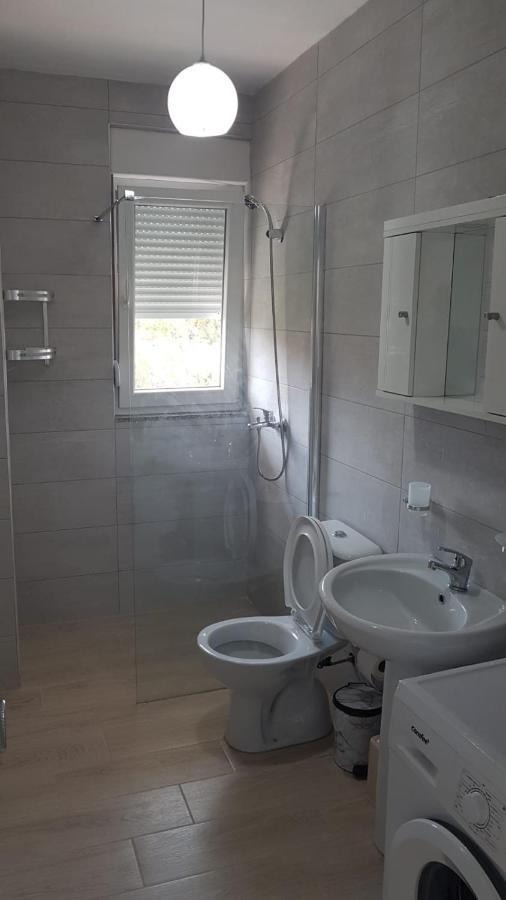 Apartamento Shtepipushimi23 Rana E Hedhun Shëngjin