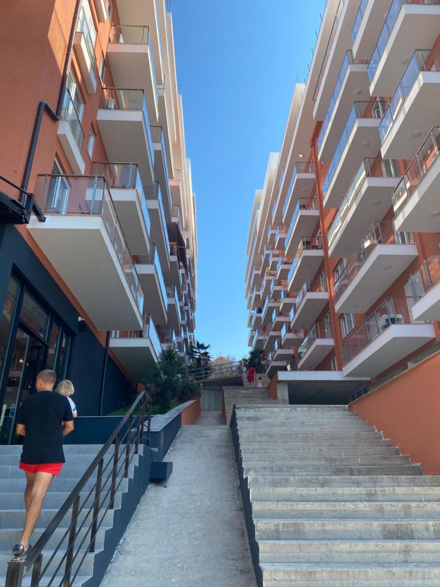 Shtepipushimi23 Rana E Hedhun Apartamento